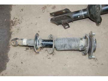 Амортизатор задн. прав. SUBARU IMPREZA 07-11 GE/GH