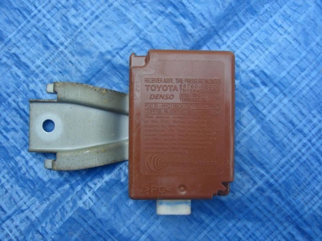 89760-0E020 | Блок керування тиском в шинах LEXUS RX350/450 09-15 - Фото 2