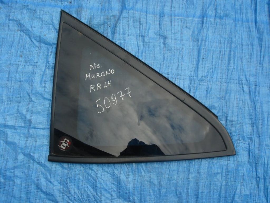 83301-CB800 | Стекло в кузов задн. лев. NISSAN MURANO Z50 02-07