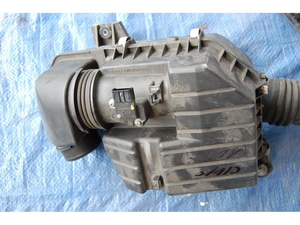 17202-RNA-A00 | Корпус воздушного фильтра HONDA CIVIC 4D 06-11