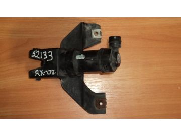 Форсунка омивача фар LEXUS RX300/330/350/400 03-09