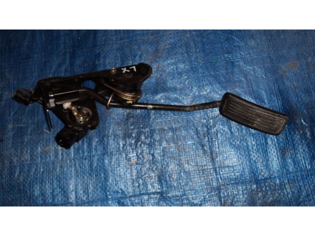 Педаль газу LEXUS LX470 98-07