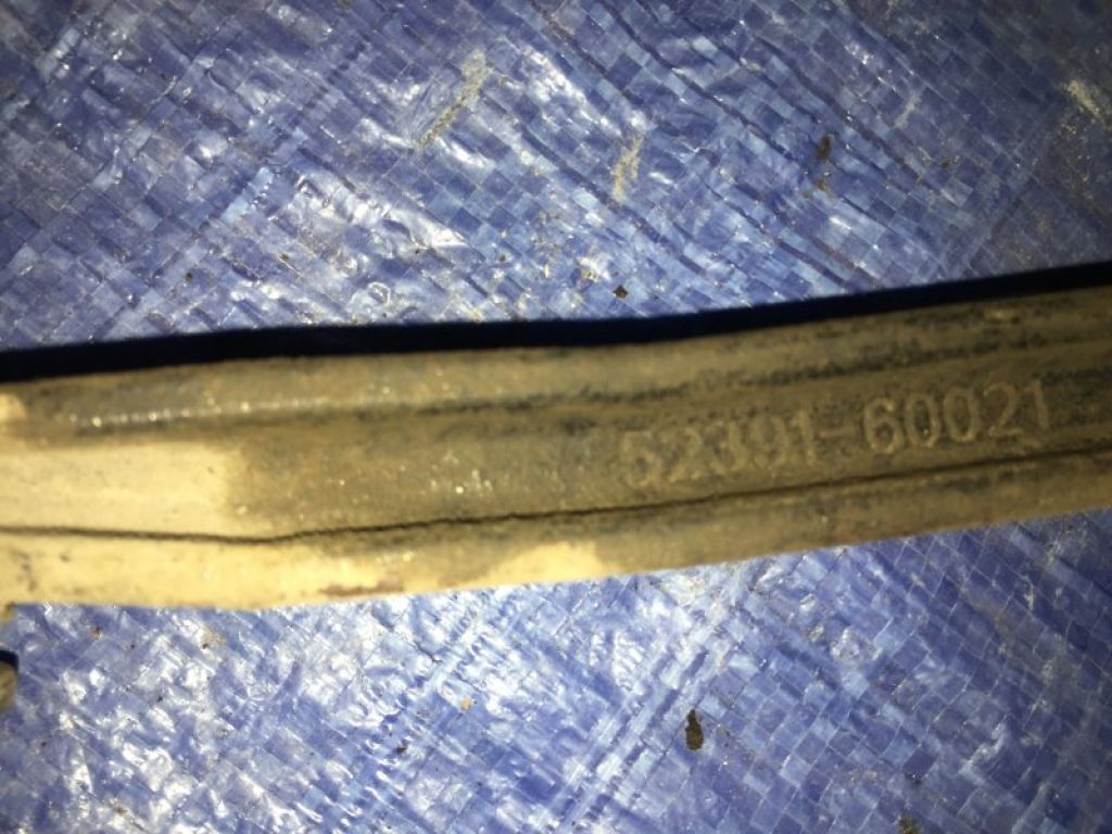 52380-60021 | Кронштейн редуктора передн. прав. LEXUS GX470 02-09 - Фото 2