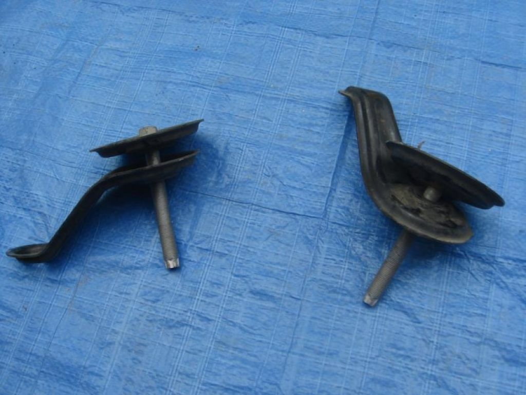 52274-0E010 | Кріплення балки підвіски задн. LEXUS RX350/450 09-15 - Фото 2