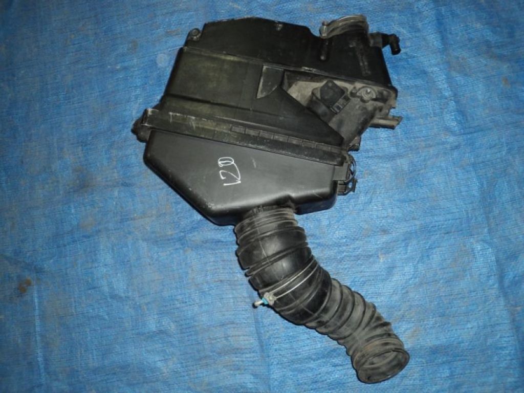 Корпус повітряного фільтра TOYOTA LAND CRUISER PRADO 120 02-09 - Фото 2