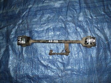 Рычаг задней подвески продольный прав. TOYOTA LAND CRUISER PRADO 120 02-09