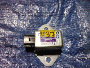 Датчик удару задн. лів. TOYOTA LAND CRUISER PRADO 120 02-09 Датчик удару задн. лів. TOYOTA LAND CRUISER PRADO 120 02-09