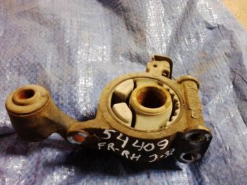 Подушка двигуна прав. NISSAN TEANA J32 08-14