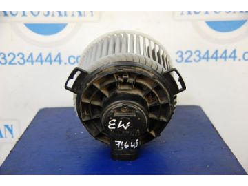 Моторчик печки MAZDA 3 BK 03-08