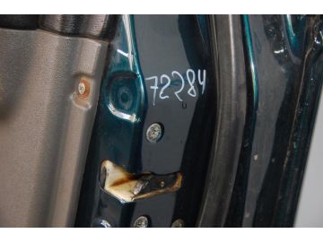 Замок двері передн. прав. MITSUBISHI PAJERO 99-06