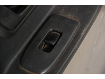 Кнопка склопідіймача MITSUBISHI PAJERO 99-06