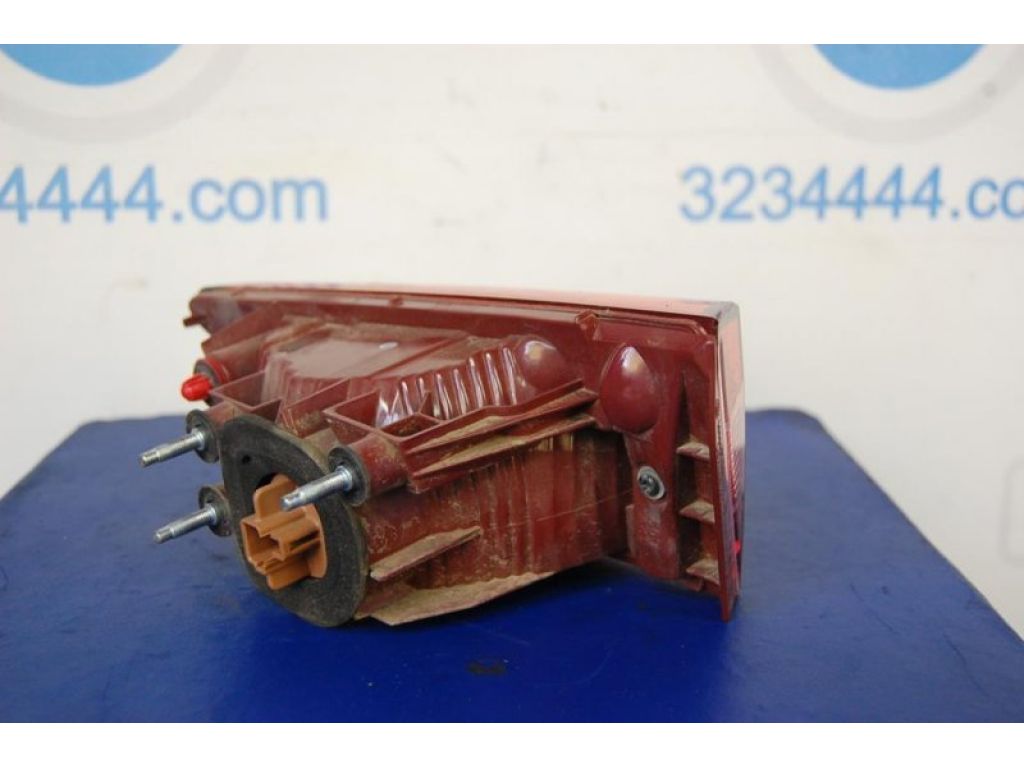 26545-1CA0A | Ліхтар внутрішній задн. лів. INFINITI FX/QX70 S51 08-17 - Фото 2