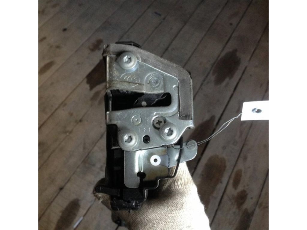 69050-42021 | Замок двери задн. прав. TOYOTA RAV4 05-12 - Фото 4