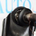 Рычаг передней подвески нижний лев. MAZDA 3 BK 03-08 - Превью 3