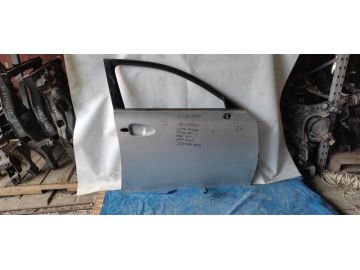 Дверь передн. прав. LEXUS IS250/350 05-13