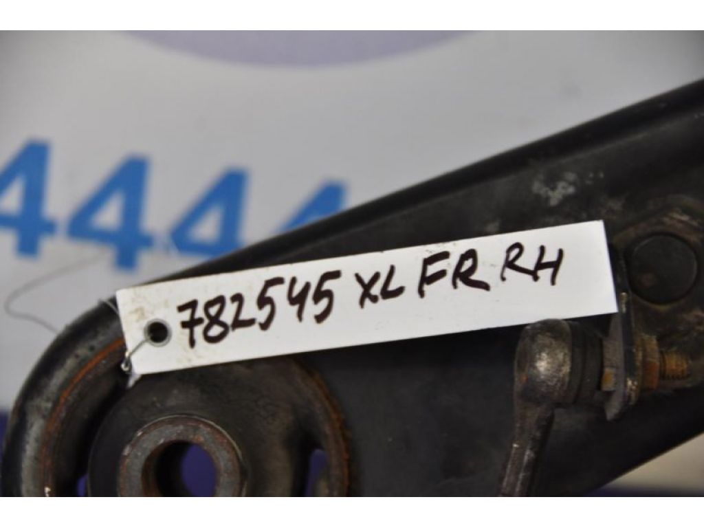 4013A282 | Важіль передньої підвіски нижній прав. MITSUBISHI OUTLANDER XL 05-13 - Фото 2