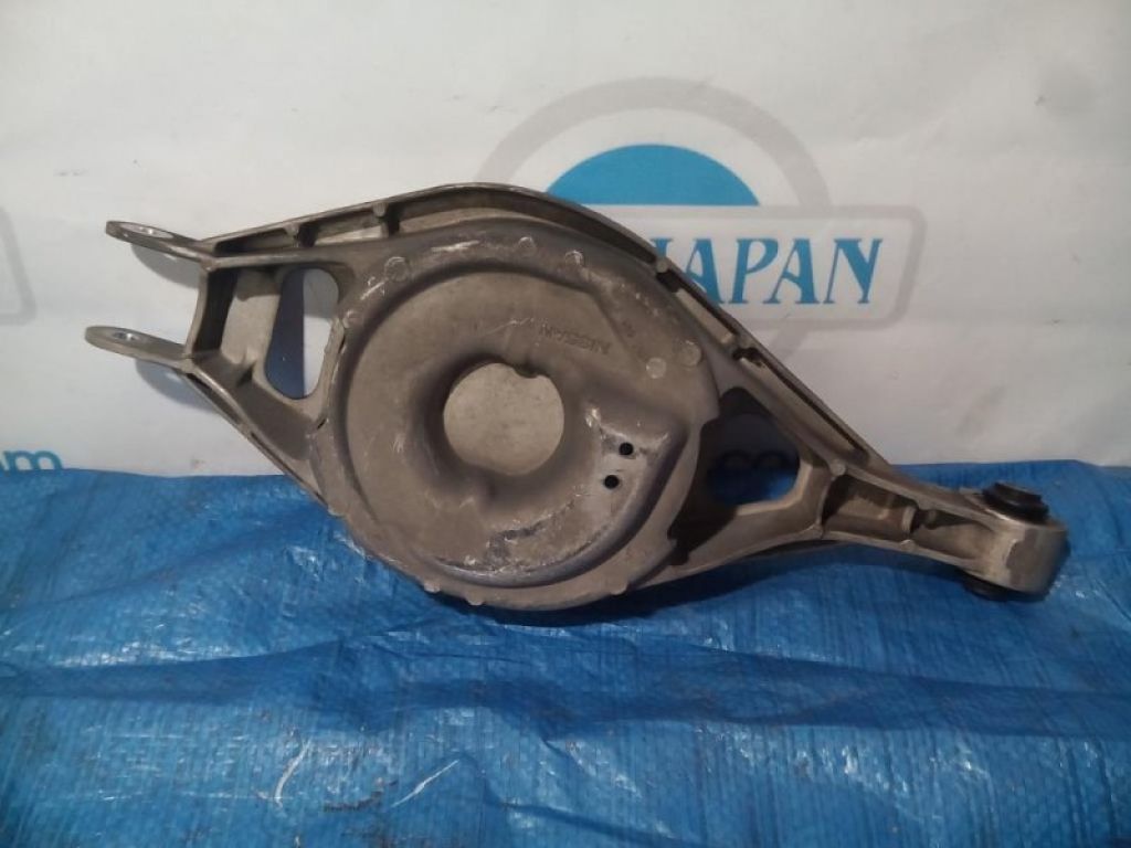 551B0-EG000 | Важіль задньої підвіски нижній поперечний прав. INFINITI M35/M45 04-10 - Фото 2