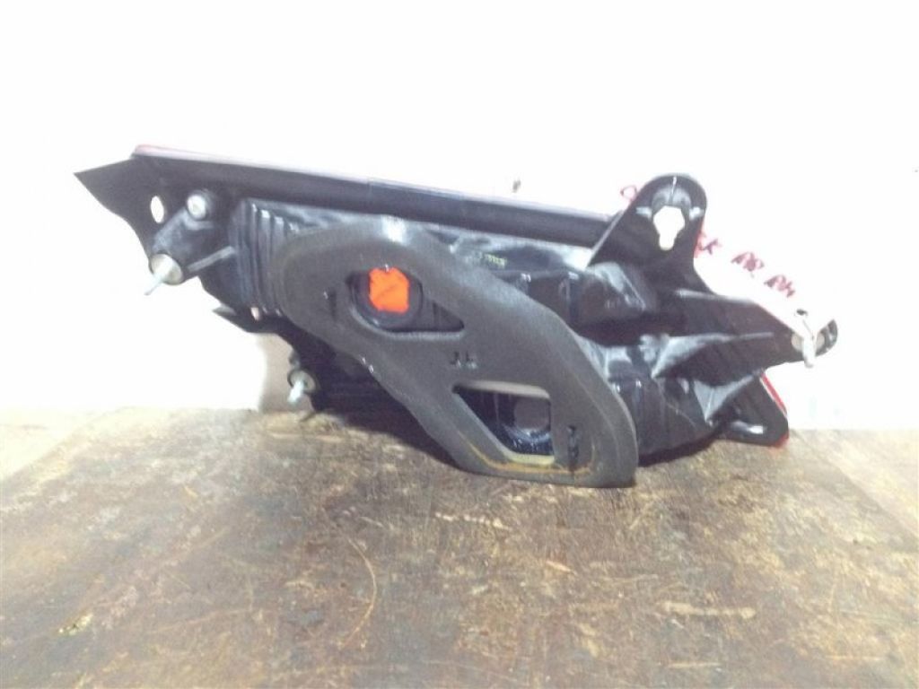 84912AJ07A | Ліхтар внутрішній задн. прав. SUBARU OUTBACK 09-14 BR - Фото 4