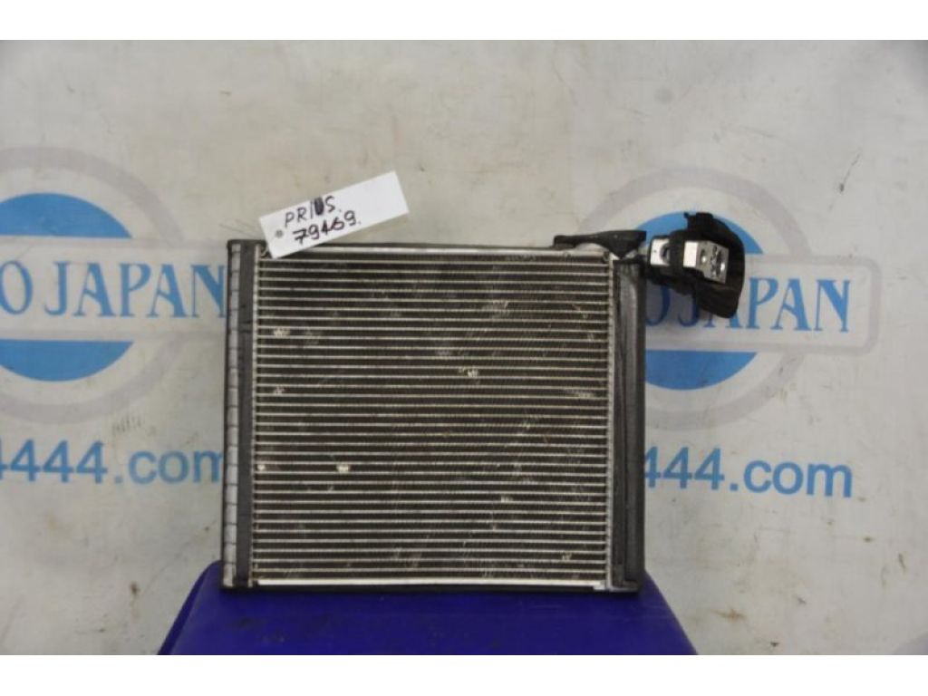 88501-47051 | Испаритель кондиционера TOYOTA PRIUS - 30 09-17