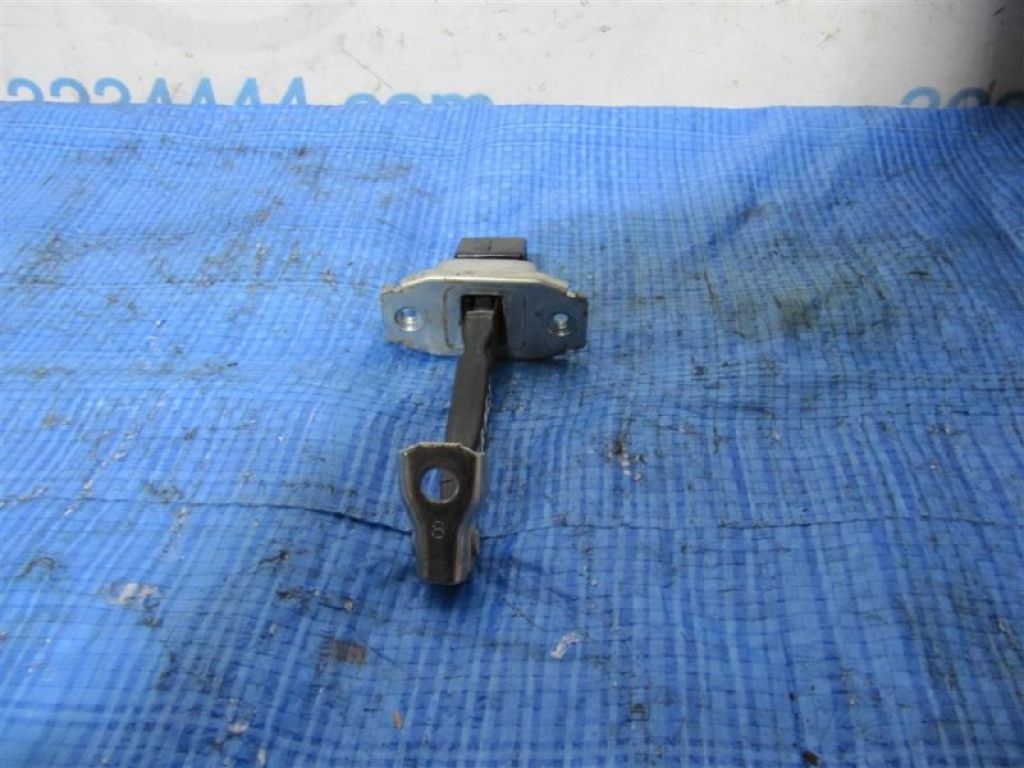 5702A079 | Обмежувач дверей передн. лів. MITSUBISHI LANCER X 10 07-15 - Фото 3