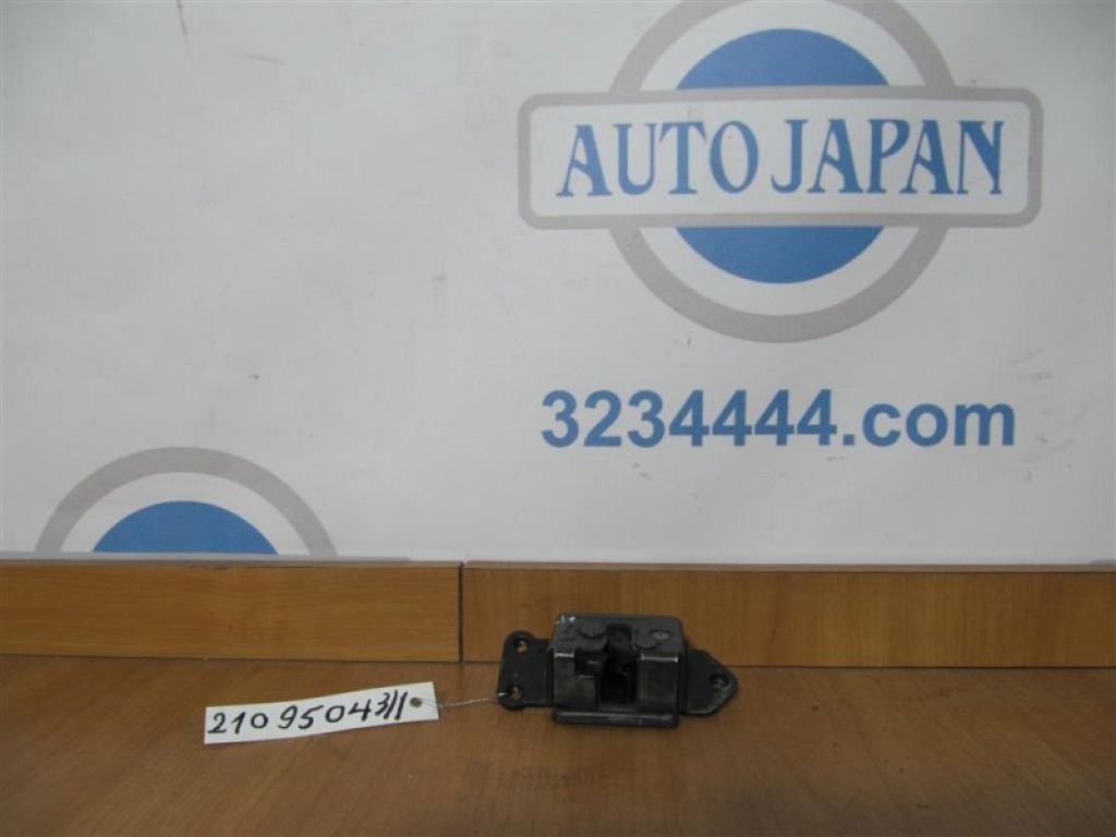 69350-08020 | Замок кришки багажника TOYOTA SIENNA 11-16