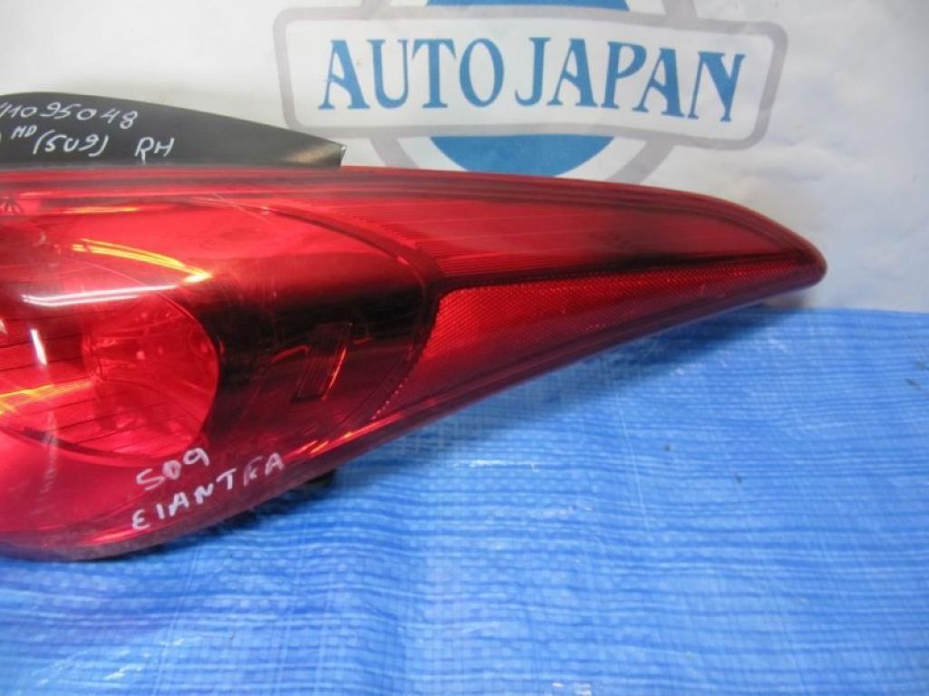 92402-3Y000 | Ліхтар зовнішній задн. прав. HYUNDAI ELANTRA MD 10-15 - Фото 4