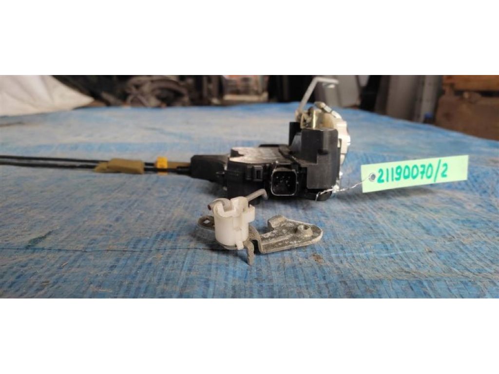 MN167833 | Замок двері передн. лів. MITSUBISHI OUTLANDER XL 05-13 - Фото 2