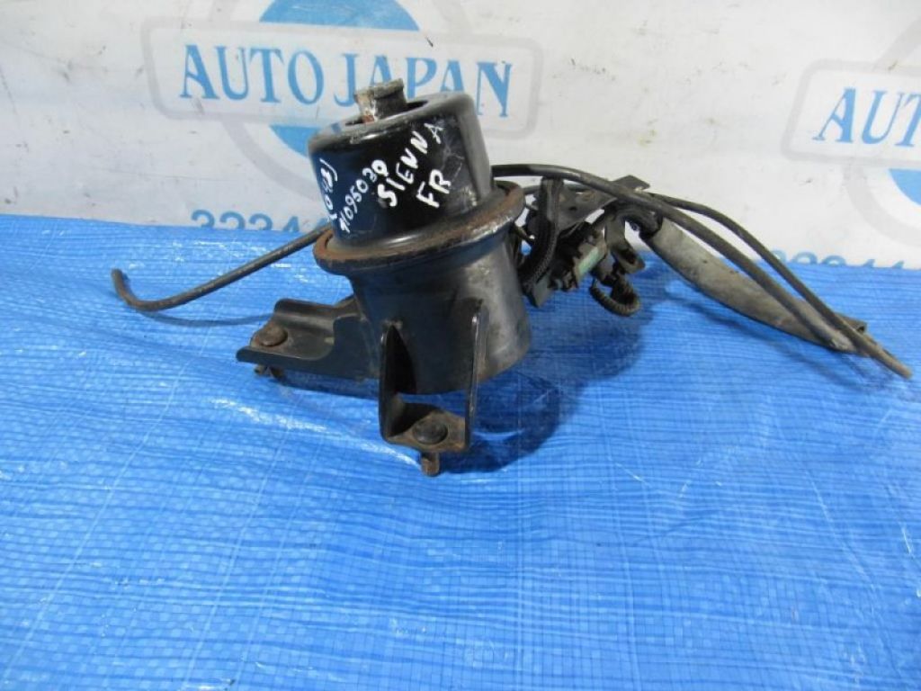 12360-0P110 | Подушка двигуна передн. TOYOTA SIENNA 11-16