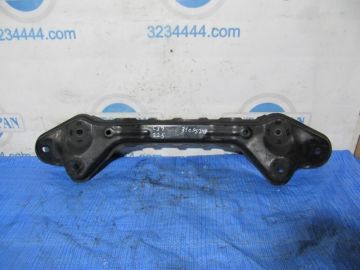 Крепление балки подвески MAZDA CX-7 06-12