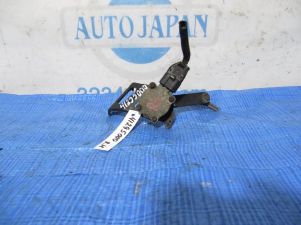 89408-60011 | Датчик положення кузова прав. LEXUS GX470 02-09