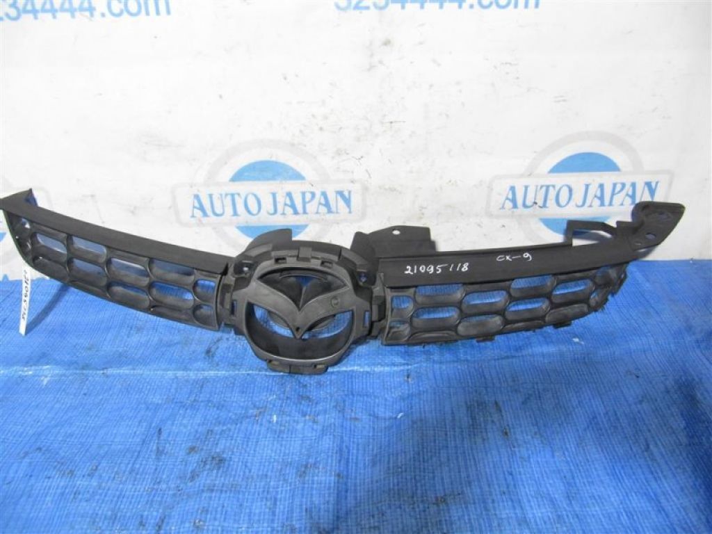 EG21-50-711 | Решітка радіатора MAZDA CX-7 06-12