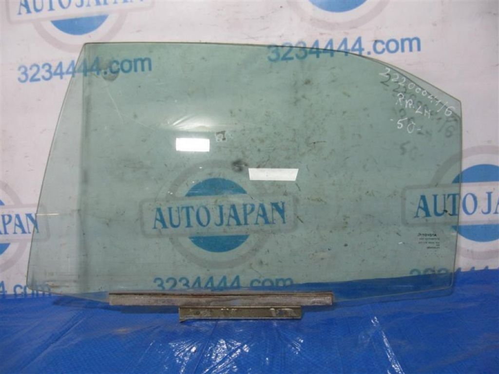 68114-33170 | Стекло двери задн. лев. TOYOTA CAMRY 50 12-15
