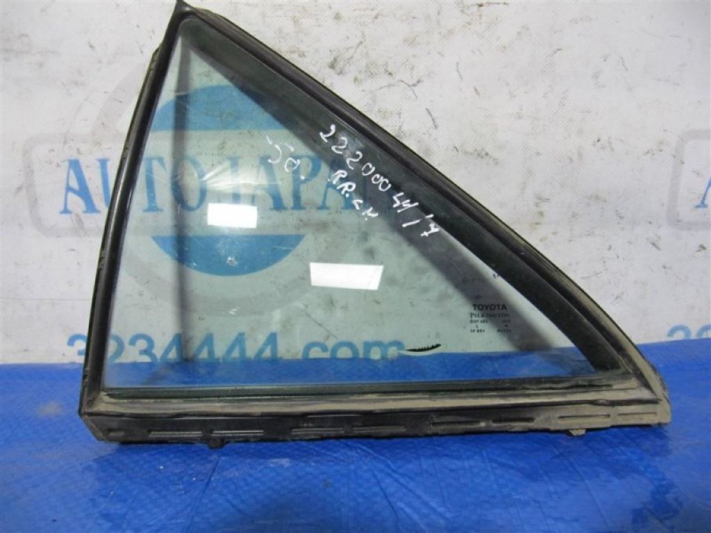 68124-06130 | Стекло двери глухое задн. лев. TOYOTA CAMRY 50 12-15