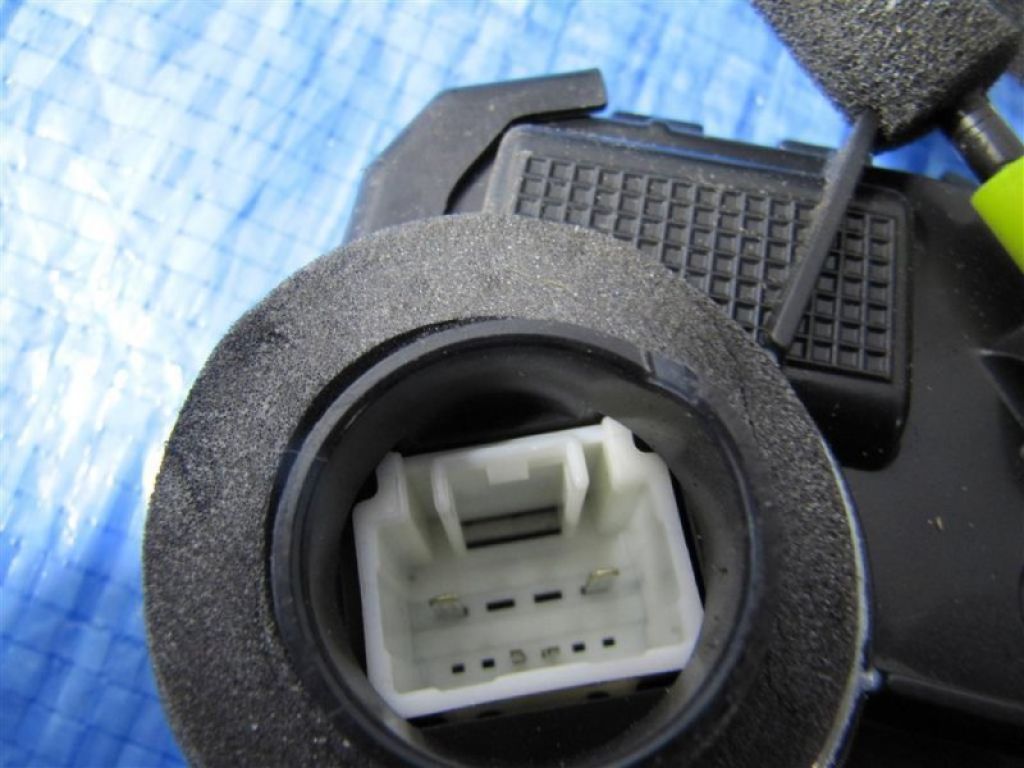 6904006180 | Замок двери передн. лев. TOYOTA CAMRY 40 06-11 - Фото 3