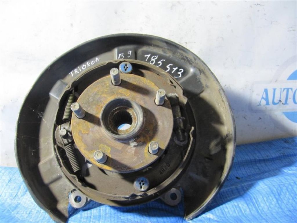 28411XA00A | Цапфа задн. прав. SUBARU TRIBECA B9 05-07