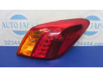 Фонарь наружный задн. прав. NISSAN MURANO Z51 07-14