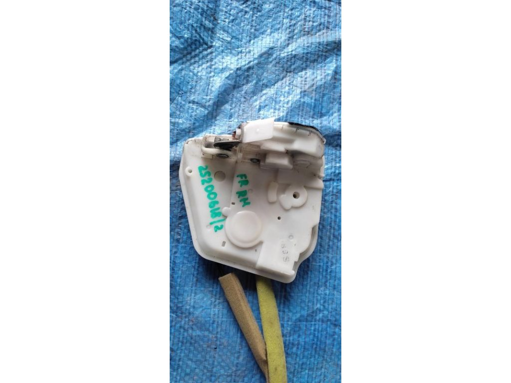 GEA3-58-310A | Замок двері передн. прав. MAZDA 6 GH 07-12