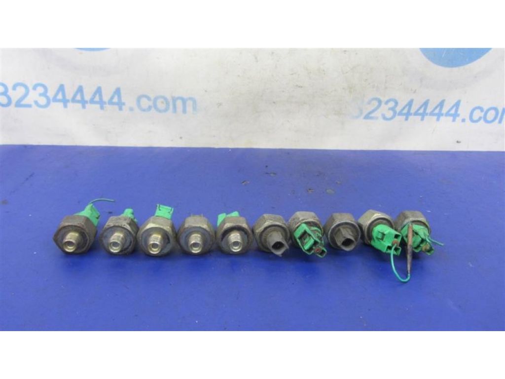 89615-12090 | Датчик детонації LEXUS RX300/330/350/400 03-09