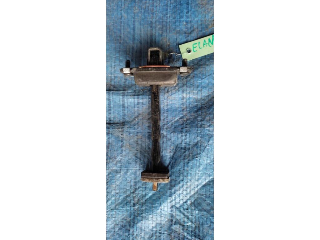 79490-F2000 | Обмежувач дверей задн. прав. HYUNDAI ELANTRA AD 16-