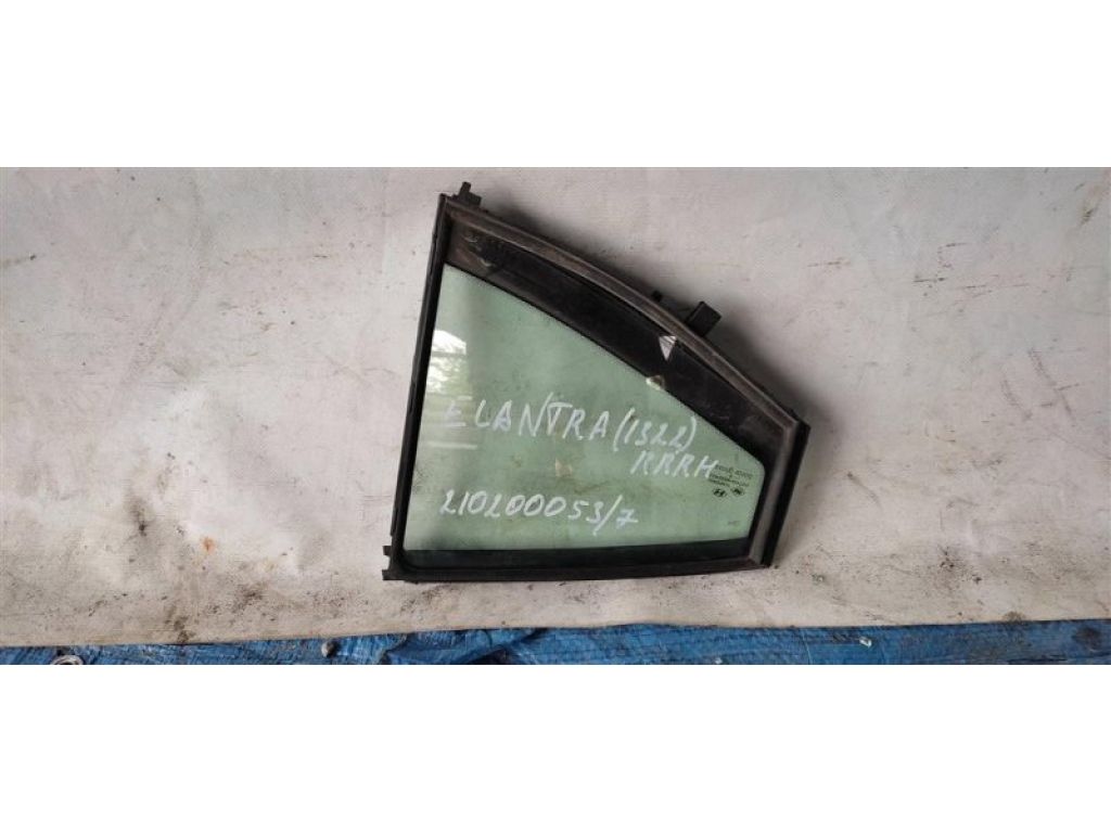 83427-F2020 | Скло дверей глухе задн. прав. HYUNDAI ELANTRA AD 16-