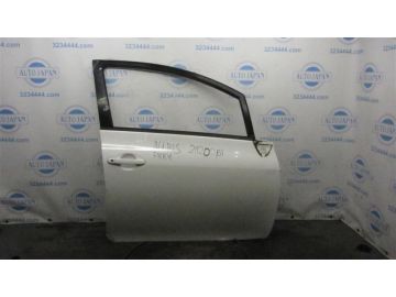 Дверь передн. прав. TOYOTA AURIS 06-12