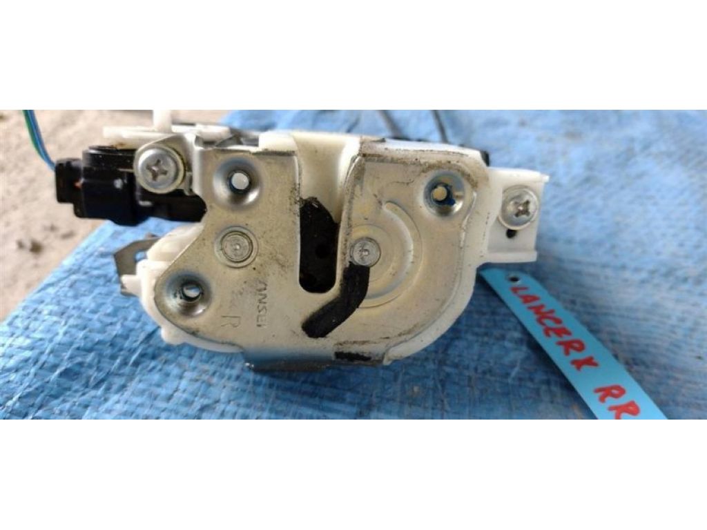 5745A304 | Замок двери задн. прав. MITSUBISHI LANCER X 10 07-15