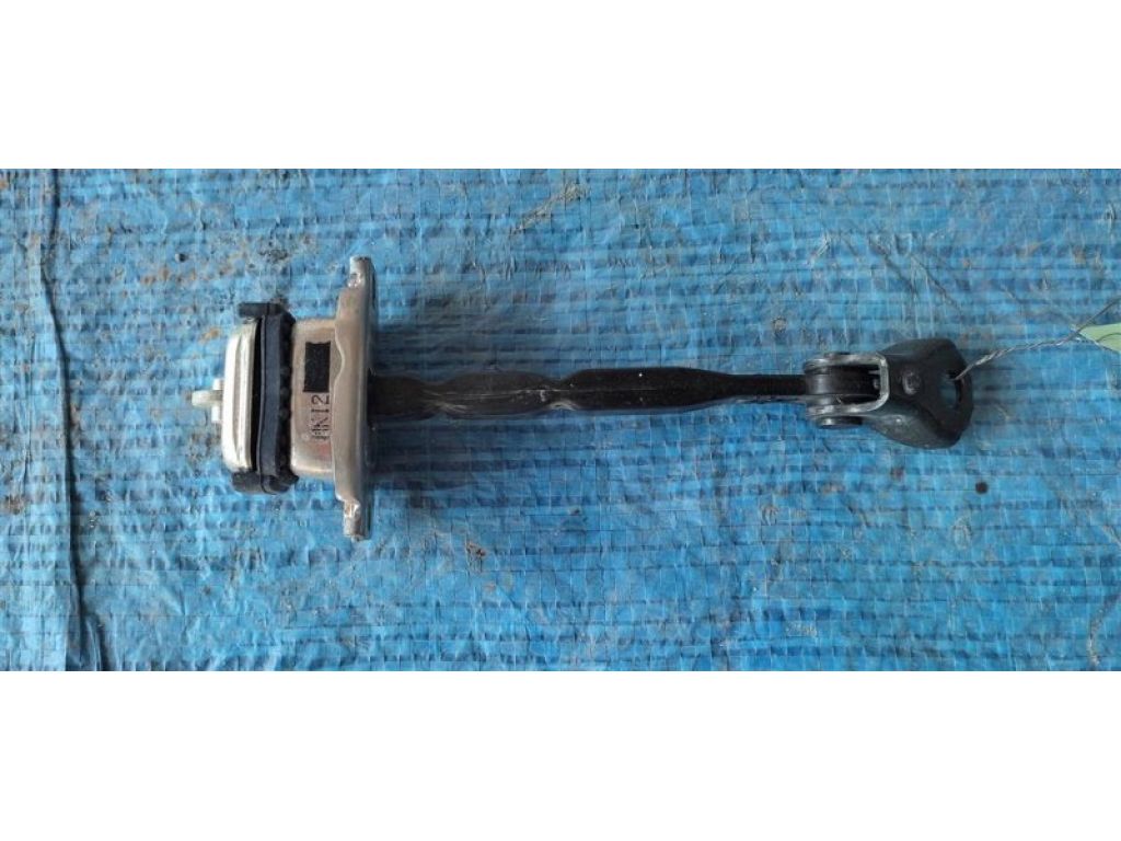 72380-TX6-A01 | Ограничитель двери передн. лев. ACURA ILX 12-16