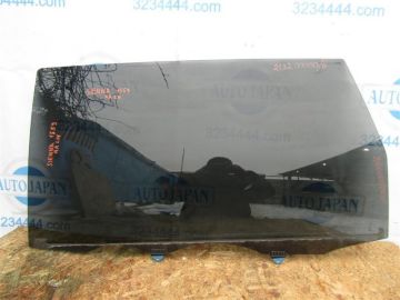 Скло дверей задн. лів. TOYOTA SIENNA 03-10