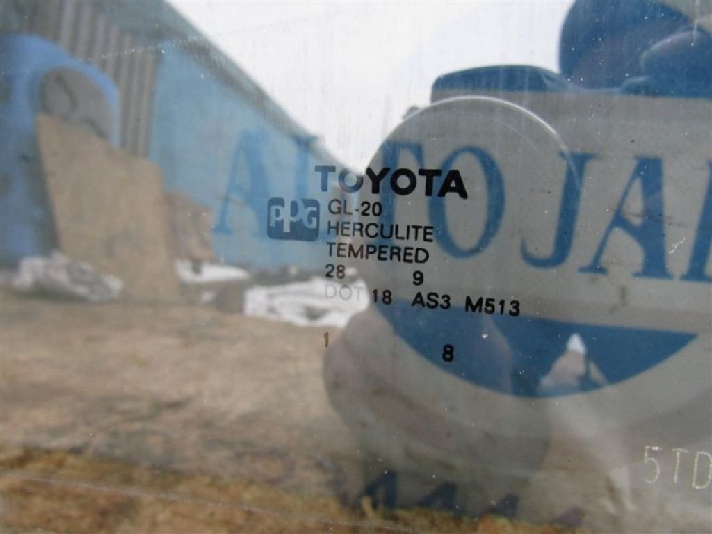 62760-08040 | Стекло двери задн. лев. TOYOTA SIENNA 03-10 - Фото 3