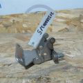 68810-08010 | Петля крышки багажника прав. TOYOTA SIENNA 03-10 - Превью 3