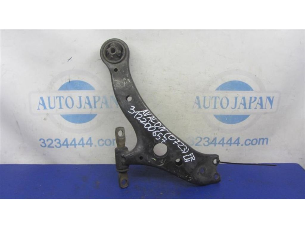 48069-06100 | Важіль передньої підвіски нижній лів. TOYOTA AVALON 05-12