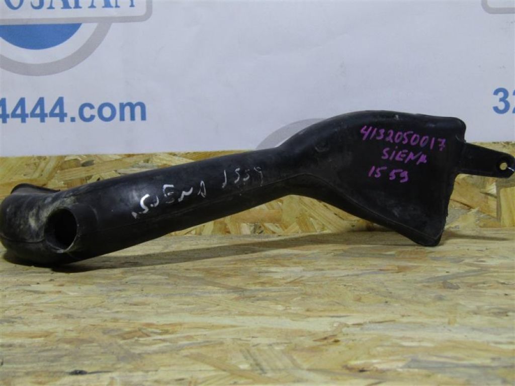 17751-0P070 | Повітрозабірник TOYOTA SIENNA 03-10