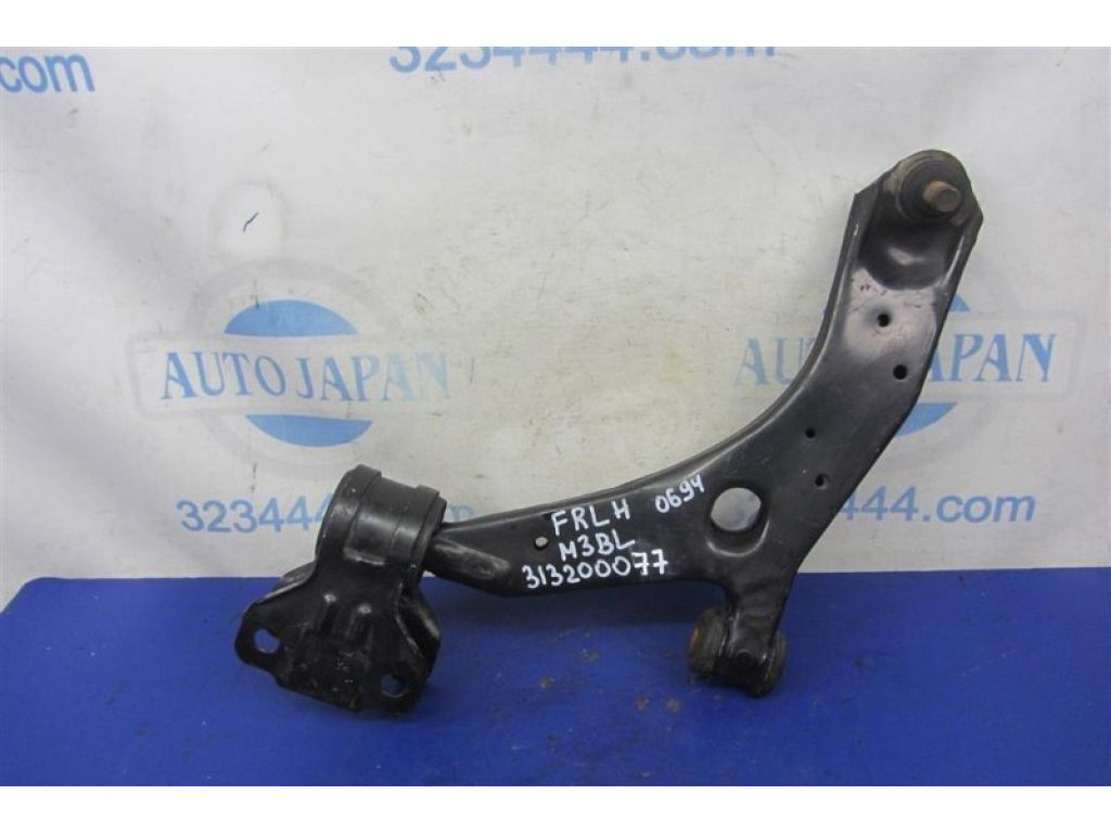 BBM2-34-350A | Рычаг передней подвески нижний лев. MAZDA 3 BL 09-13