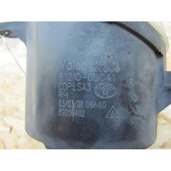 Протитуманна фара права TOYOTA CAMRY 40 06-11 81210-0D041 — 4